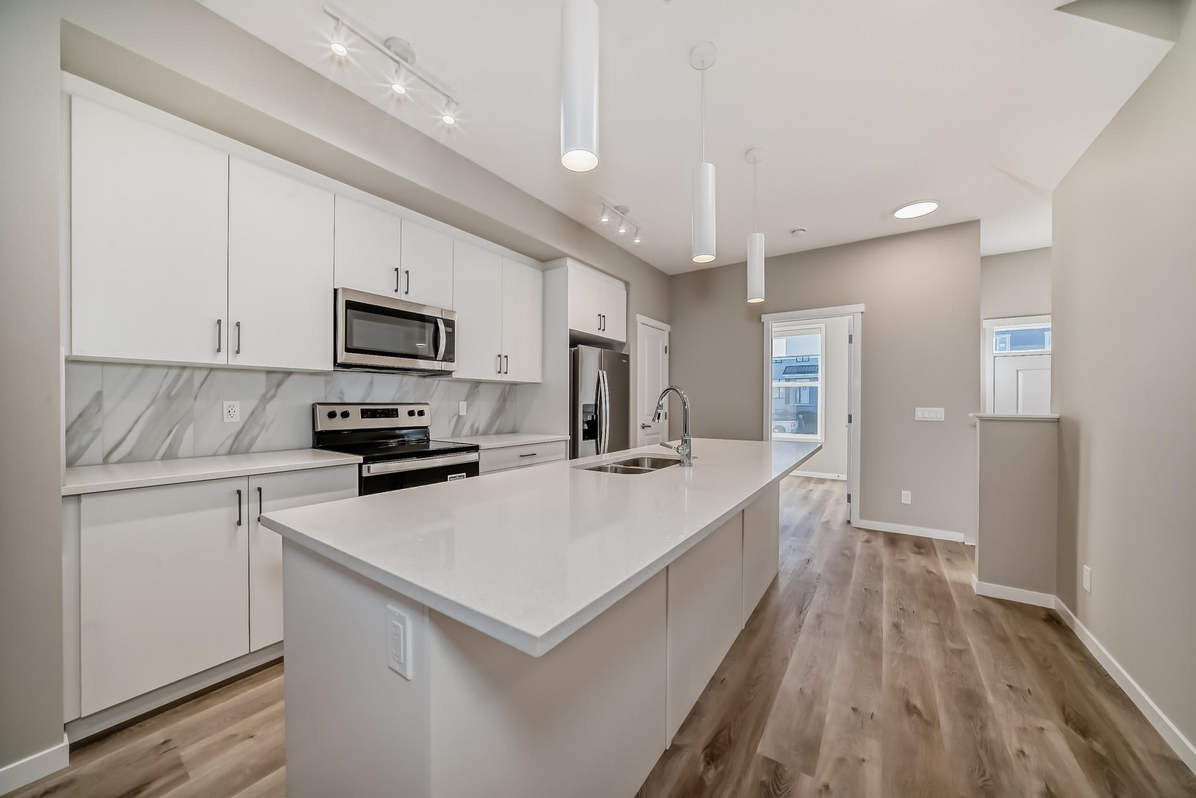 Mahogany Homes - Photo 14