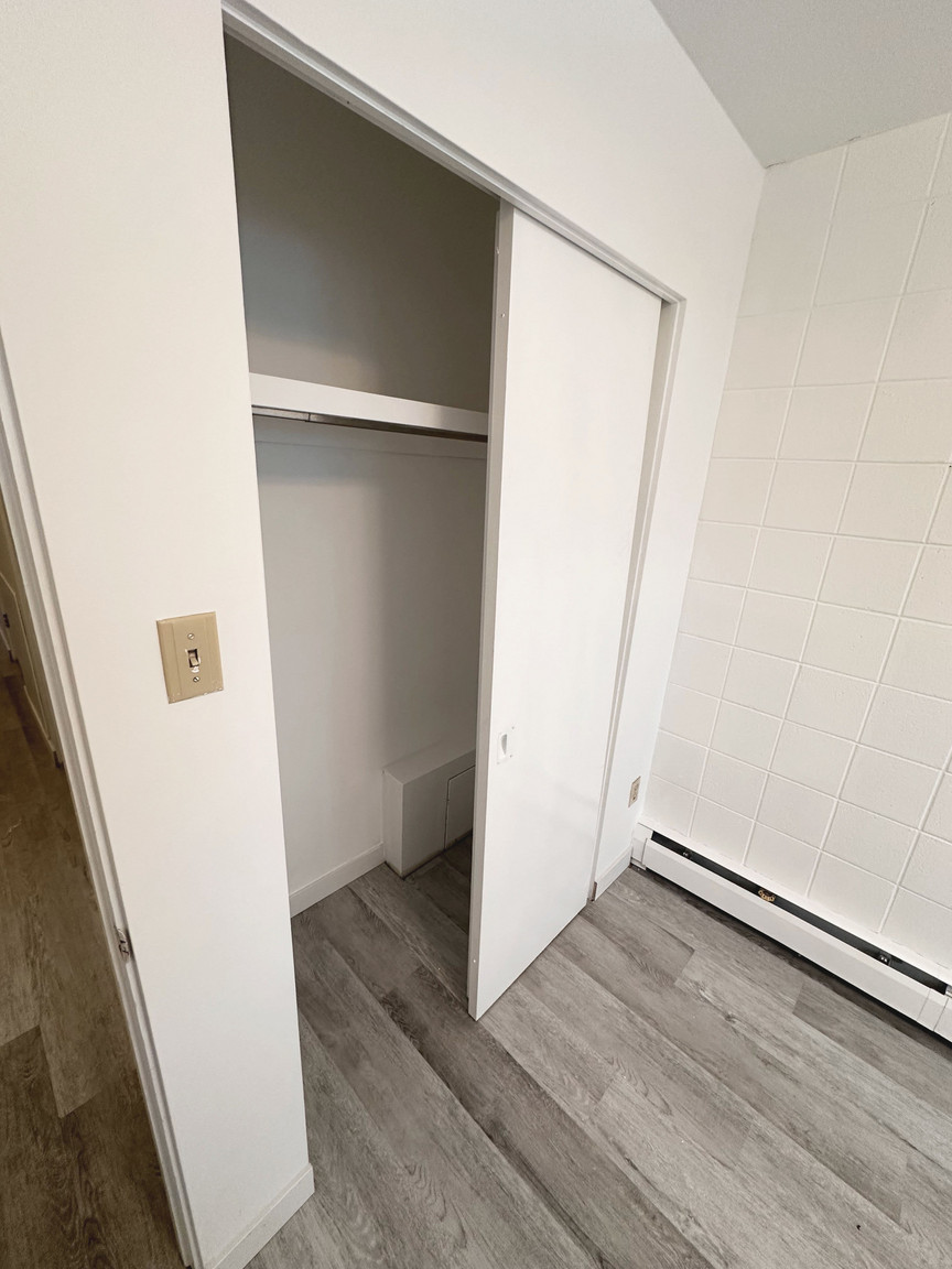 2929 Unwin - Photo 7