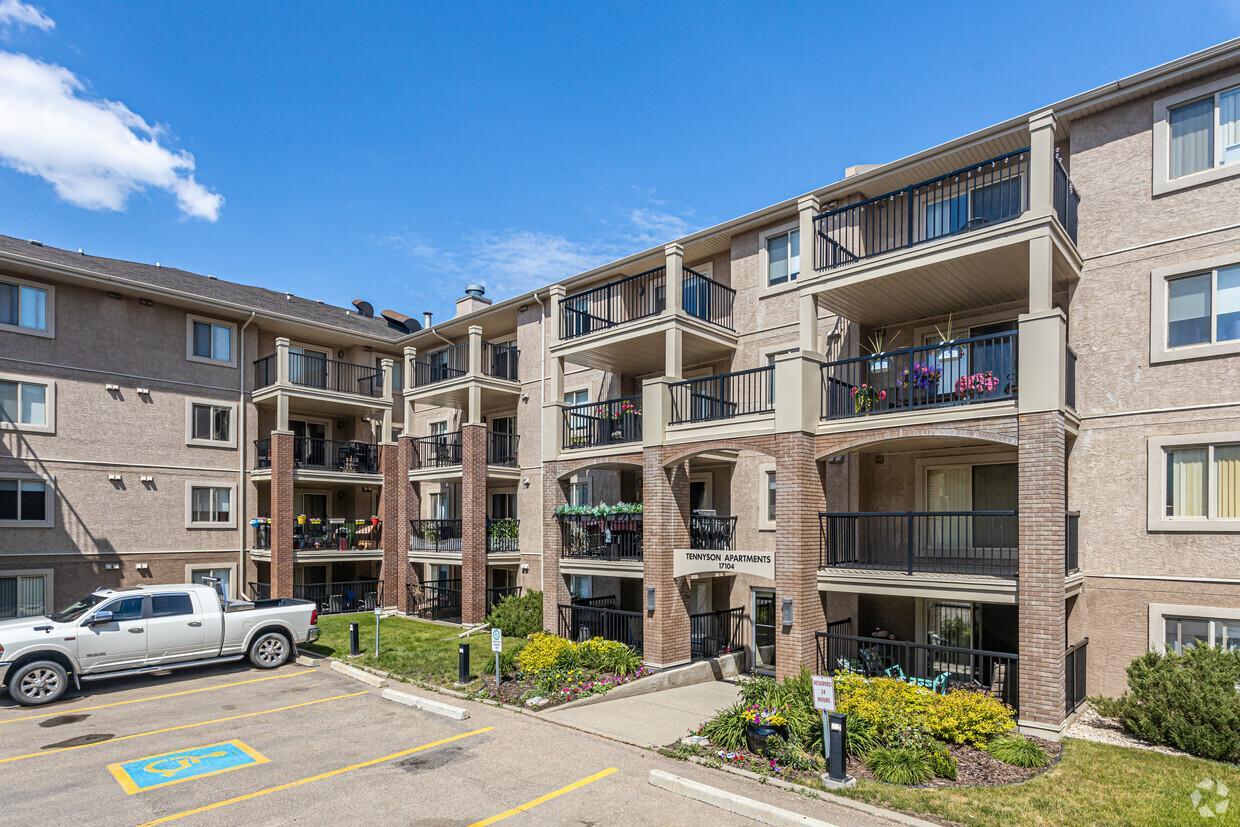 Tennyson Apartments - Photo 24
