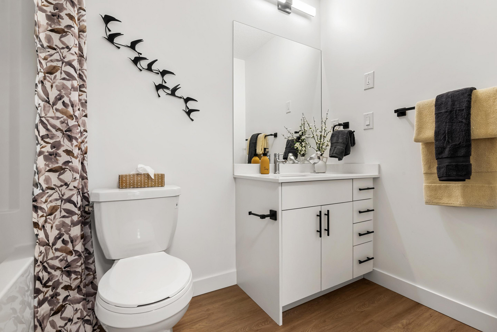 Bravo Apartments - Photo 15