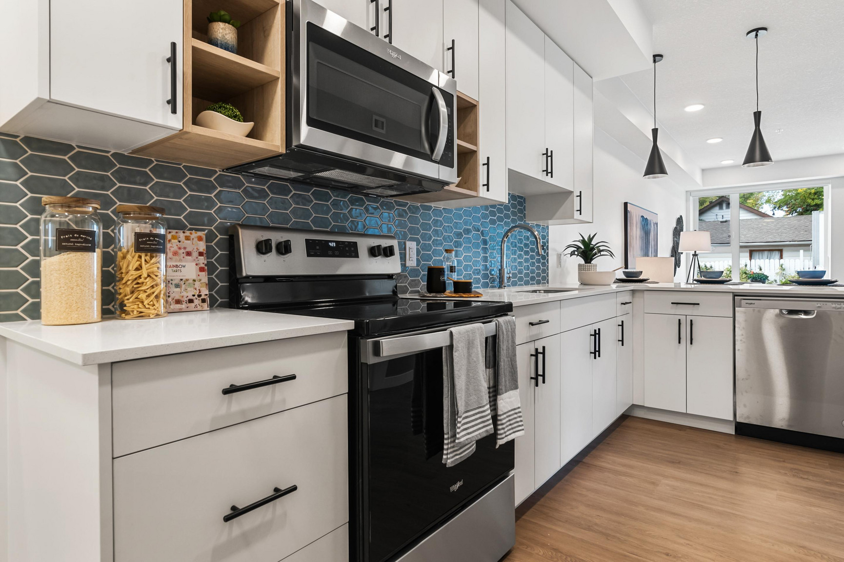 Bravo Apartments - Photo 6