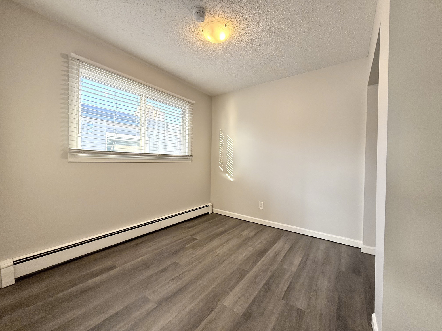 Wynton Manor - Photo 14
