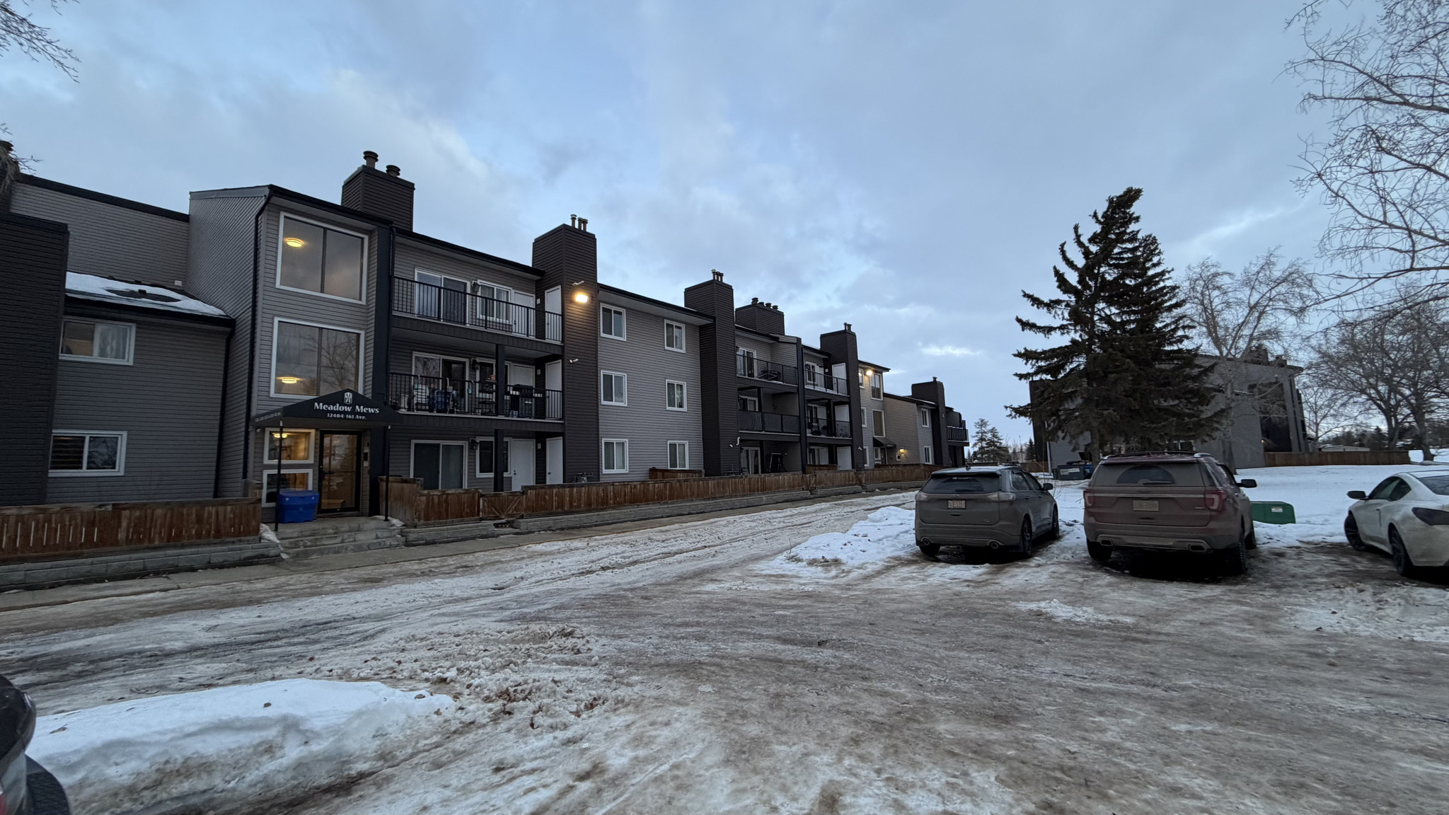 Meadow Mews Apartments - Photo 2
