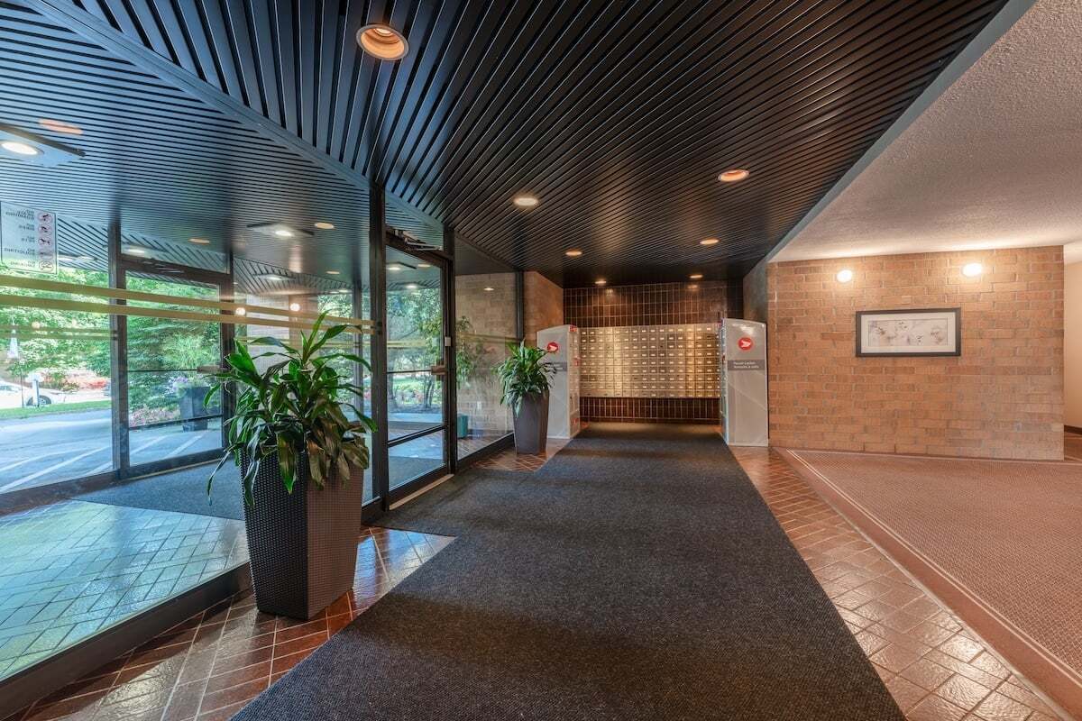 Bayers Park Apartments - Photo 4