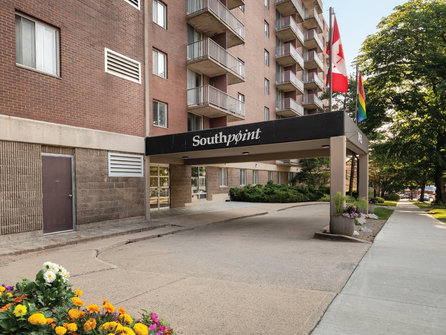 Southpoint - Photo 8
