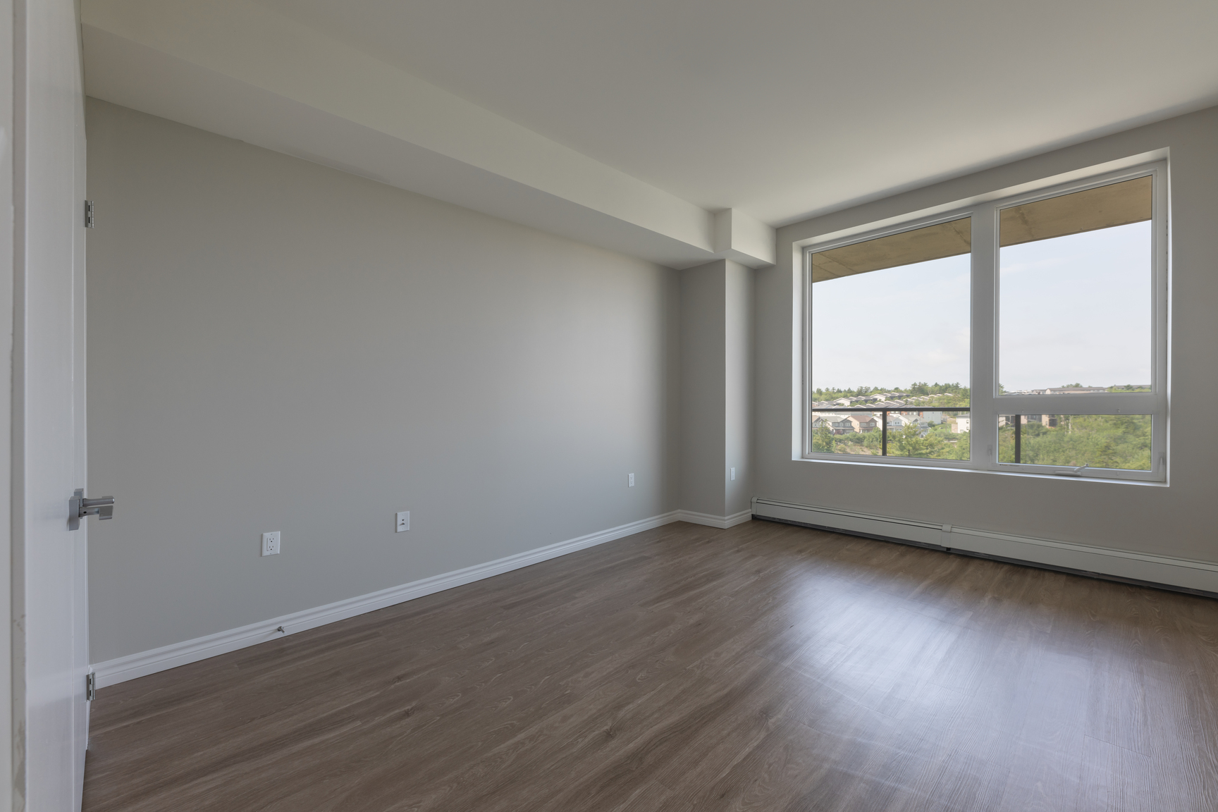 The Charles Apartments - Photo 5
