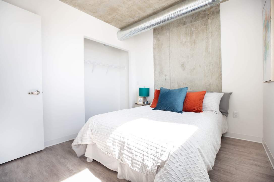 Muse Flats - Photo 15