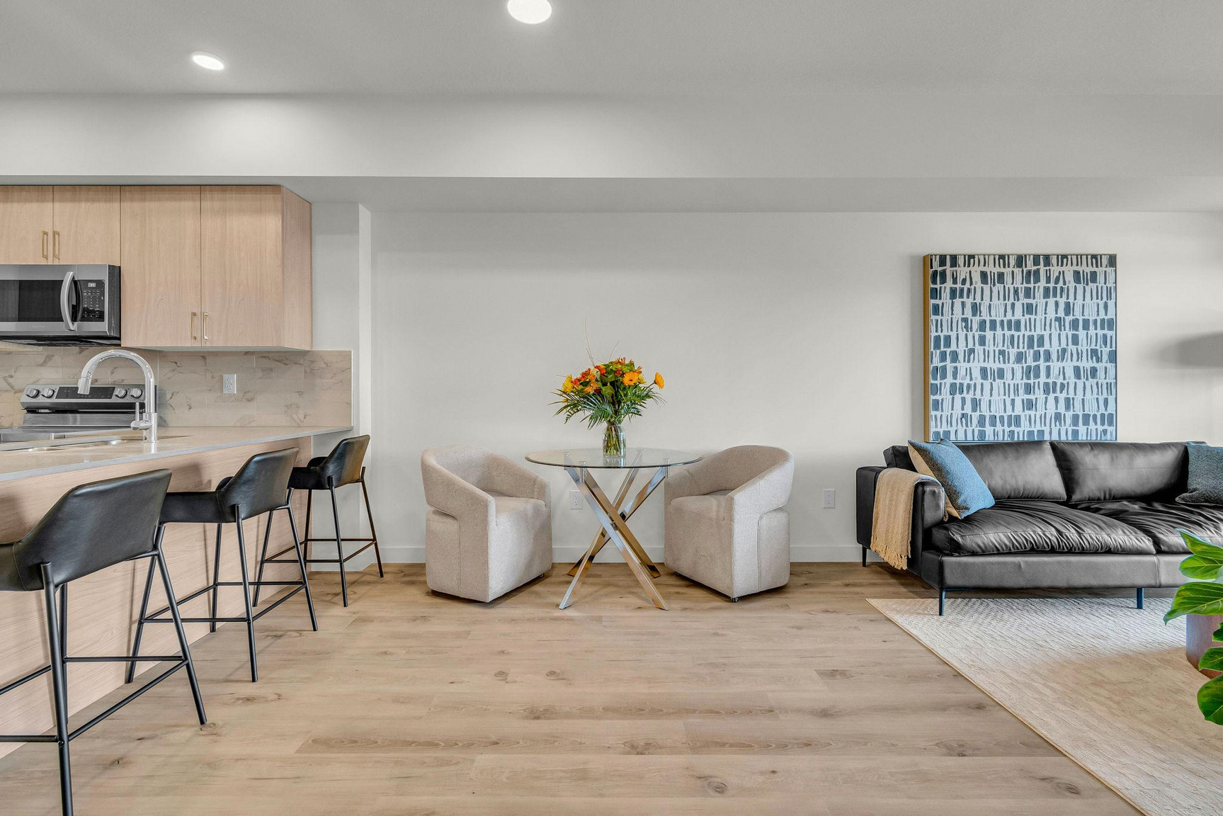 East Village - Brand New Apartment in St. Albert | Rooftop Patio, Pet Friendly, Underground Parking - Photo 11