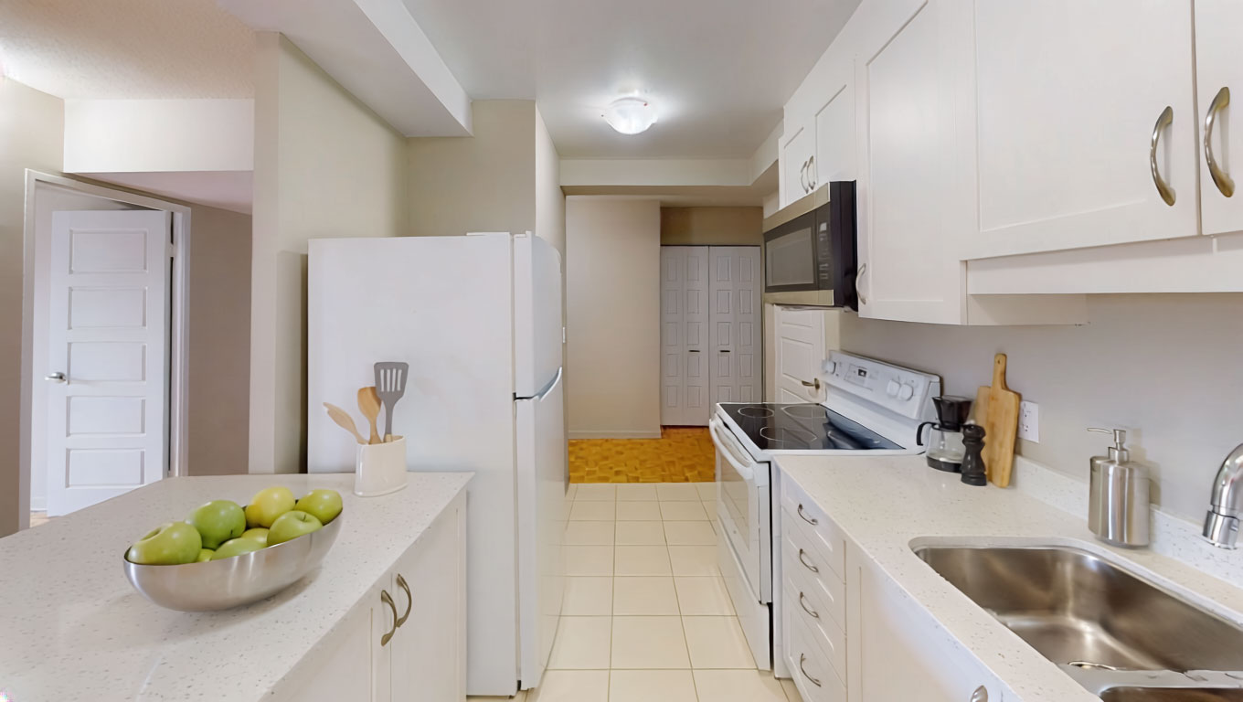 2220 & 2240 Halifax Drive, Ottawa, ON K1G 2H5 — photo 2