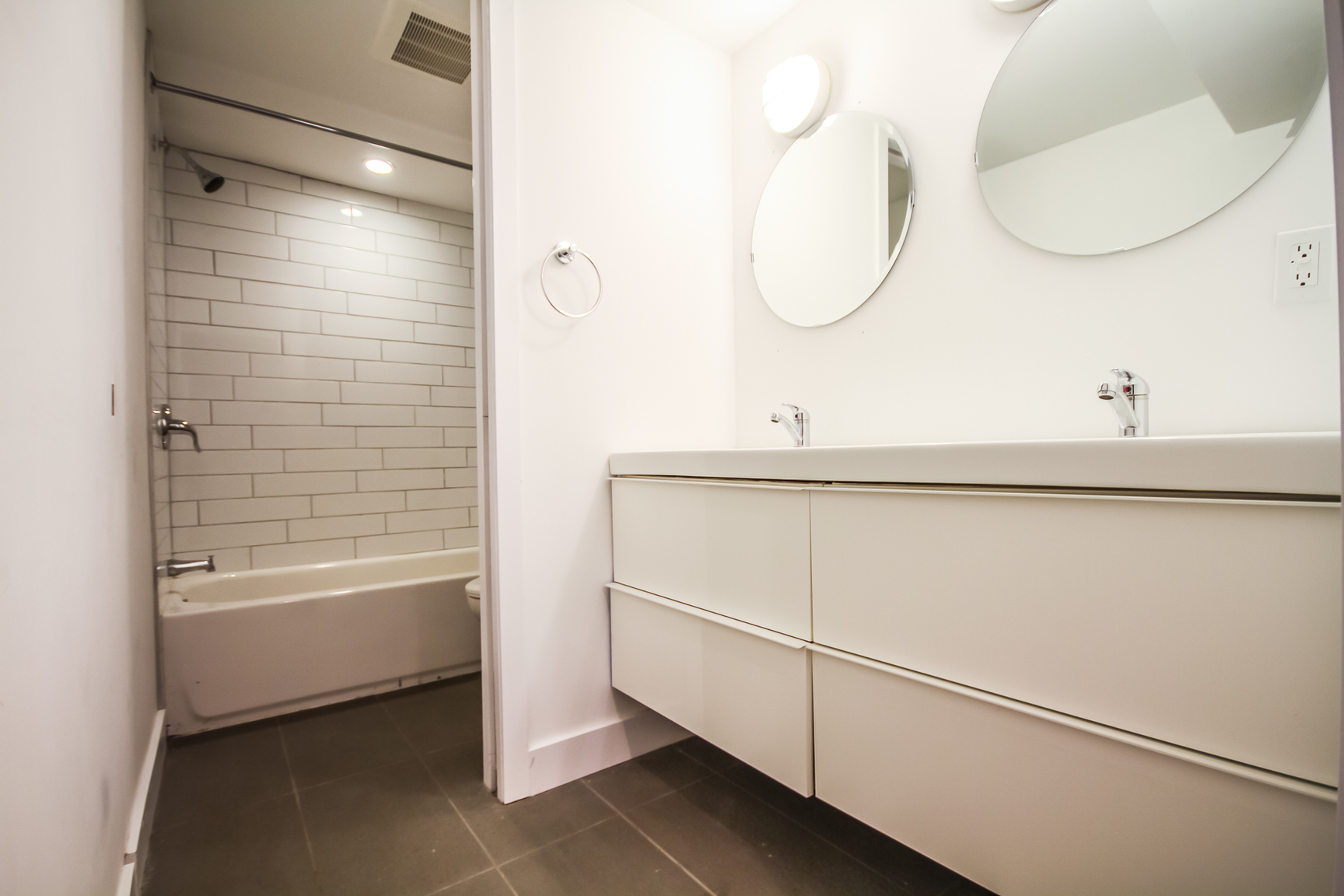 1148 Woodroffe Avenue - Photo 23