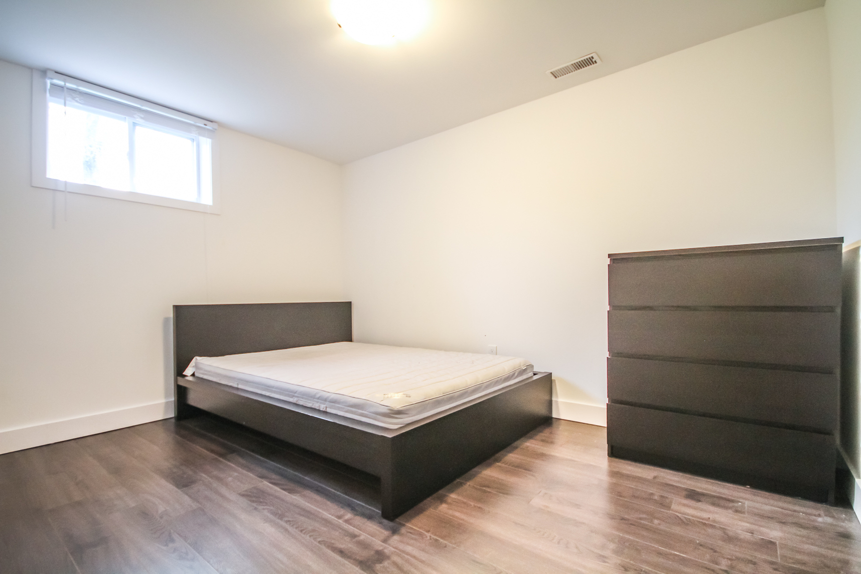 1148 Woodroffe Avenue - Photo 25