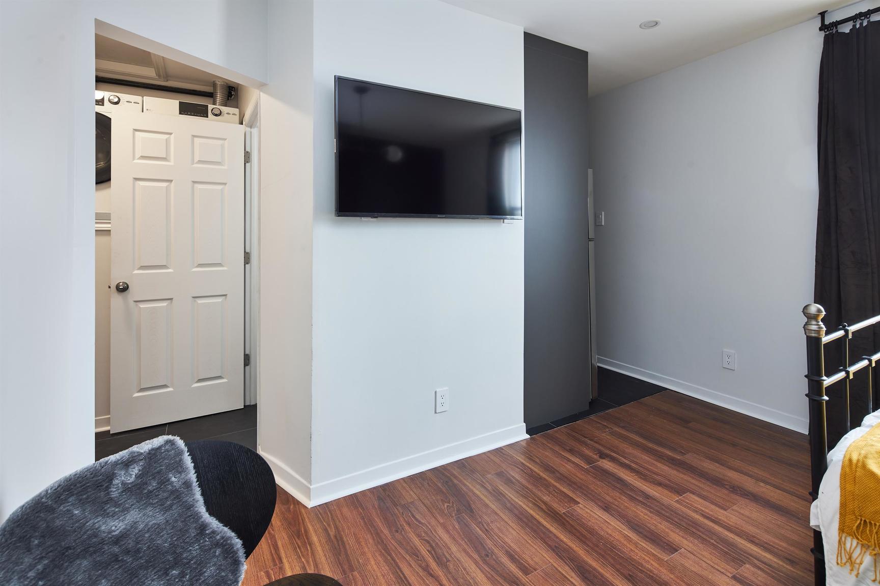 331 Catherine Street - Photo 10