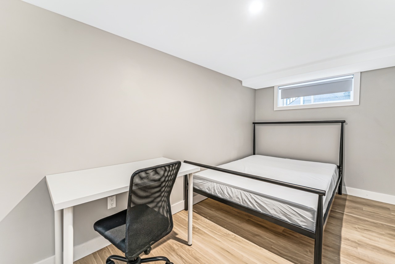 121 Hopewell Avenue - Photo 30