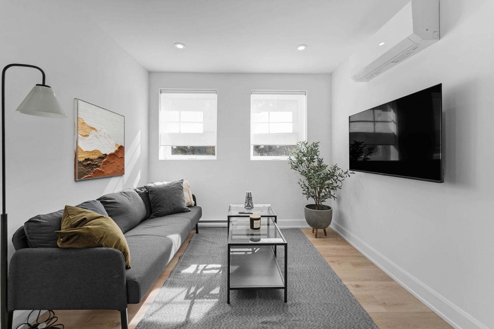 658 Somerset Street West - Photo 31
