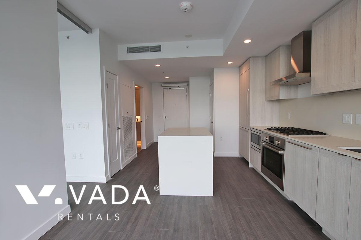 Lumina Starling 1 BR APT Rental 803-2351 Beta Ave Burnaby: VADA - Photo 4