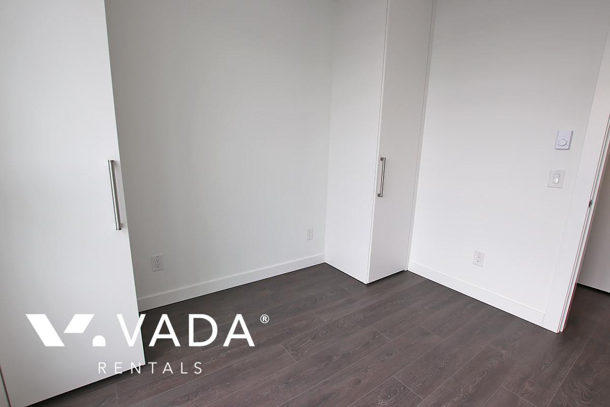 Lougheed Heights 1 BR APT Rental 1706-657 Whiting Way Coquitlam: VADA - Photo 14