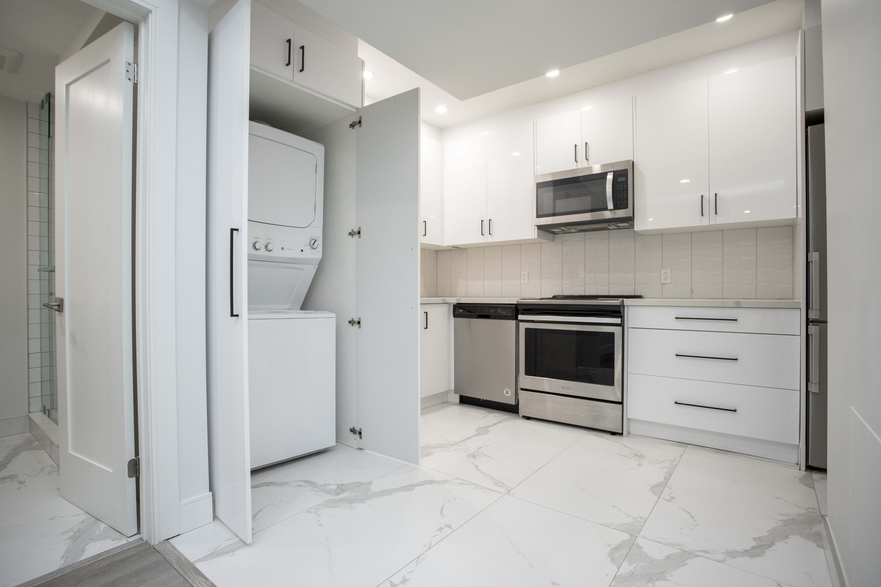 35 Wellington Street - *SPECIAL PROMOTION: One Month Free Rent! - Photo 10