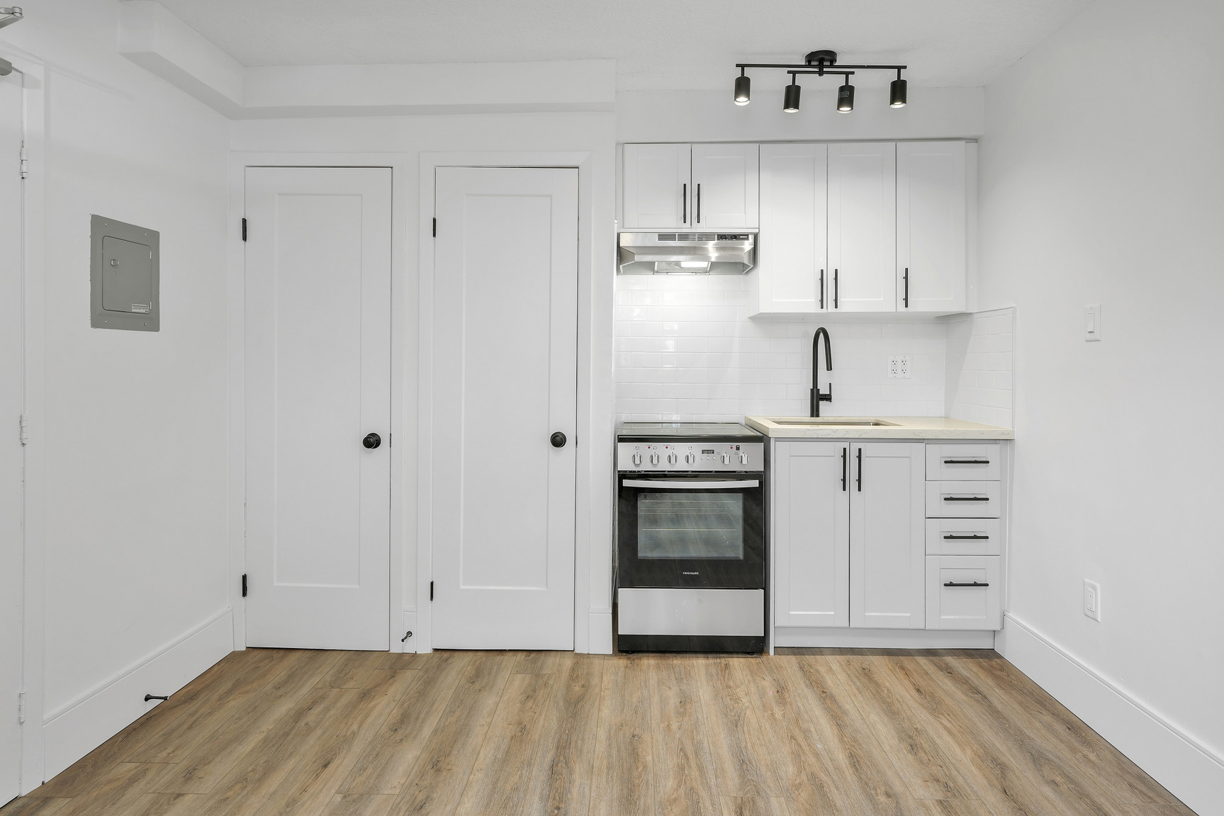 40 Beaty Avenue - Photo 2