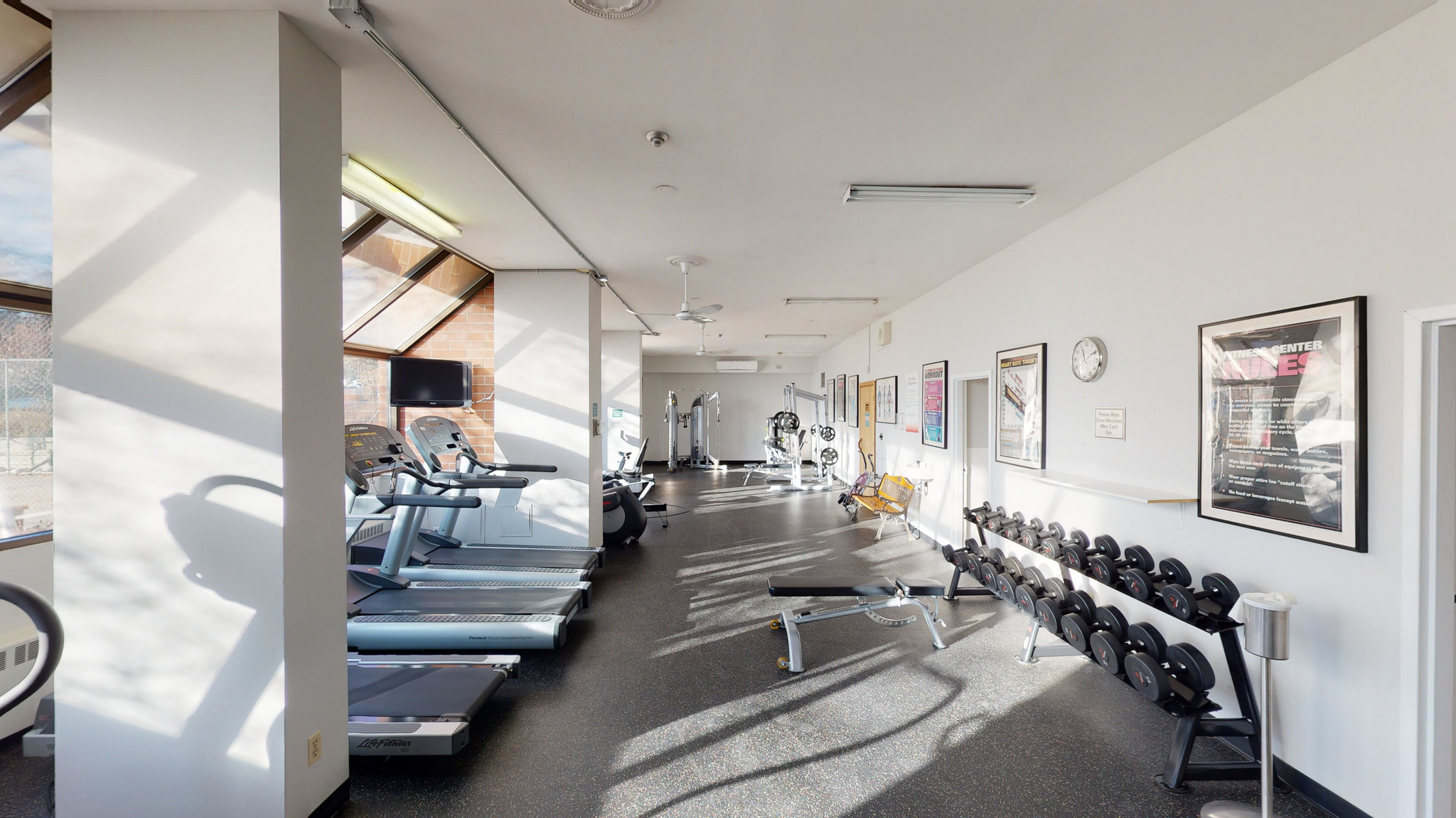 Stanley Park Place - Photo 13