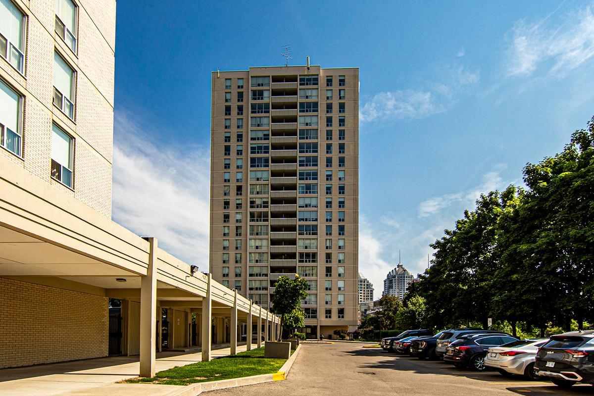 Bayview Village Place - Photo 22