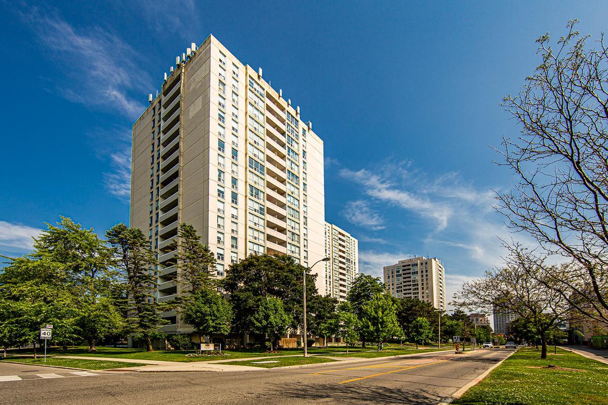Bayview Village Place - Photo 23
