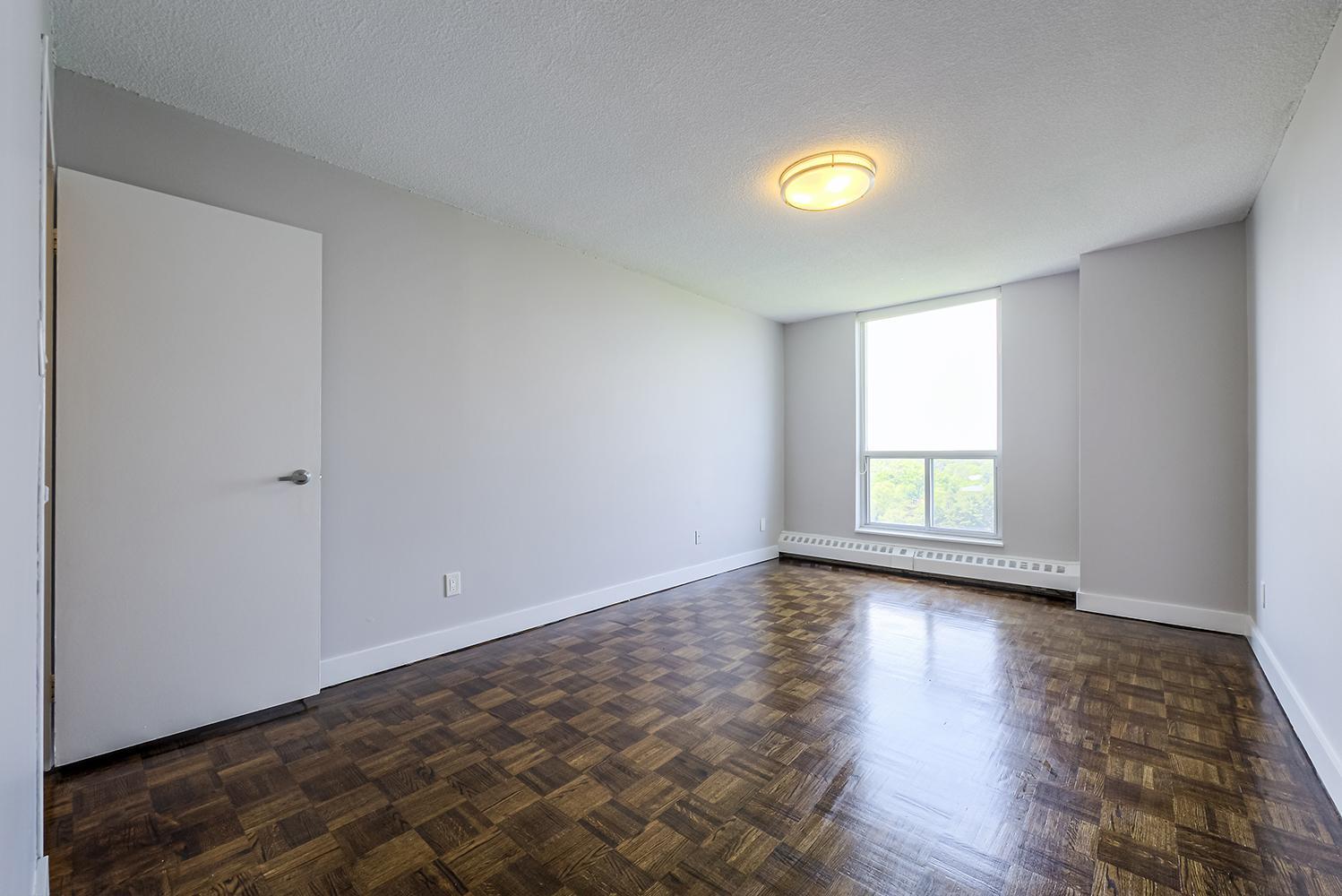 Bayview Village Place - Photo 6