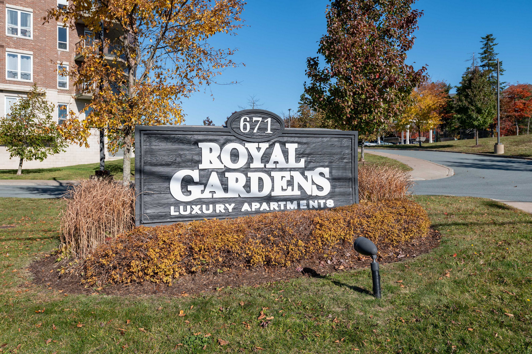 Royal Gardens - Photo 24