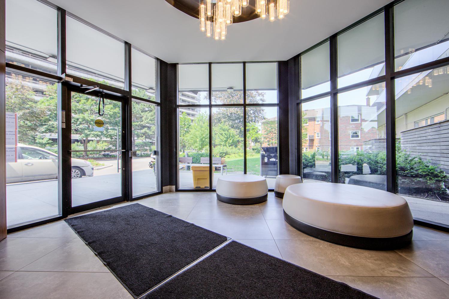 Grenadier Square  - Photo 15