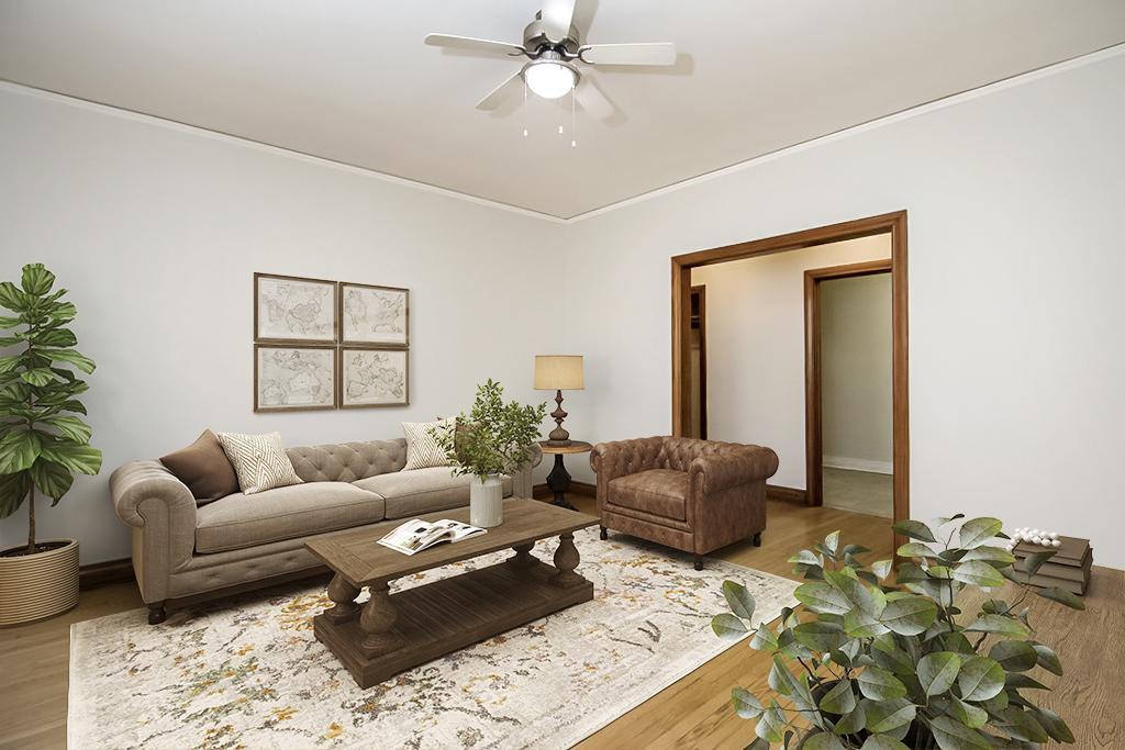435 Spence Street - Photo 3