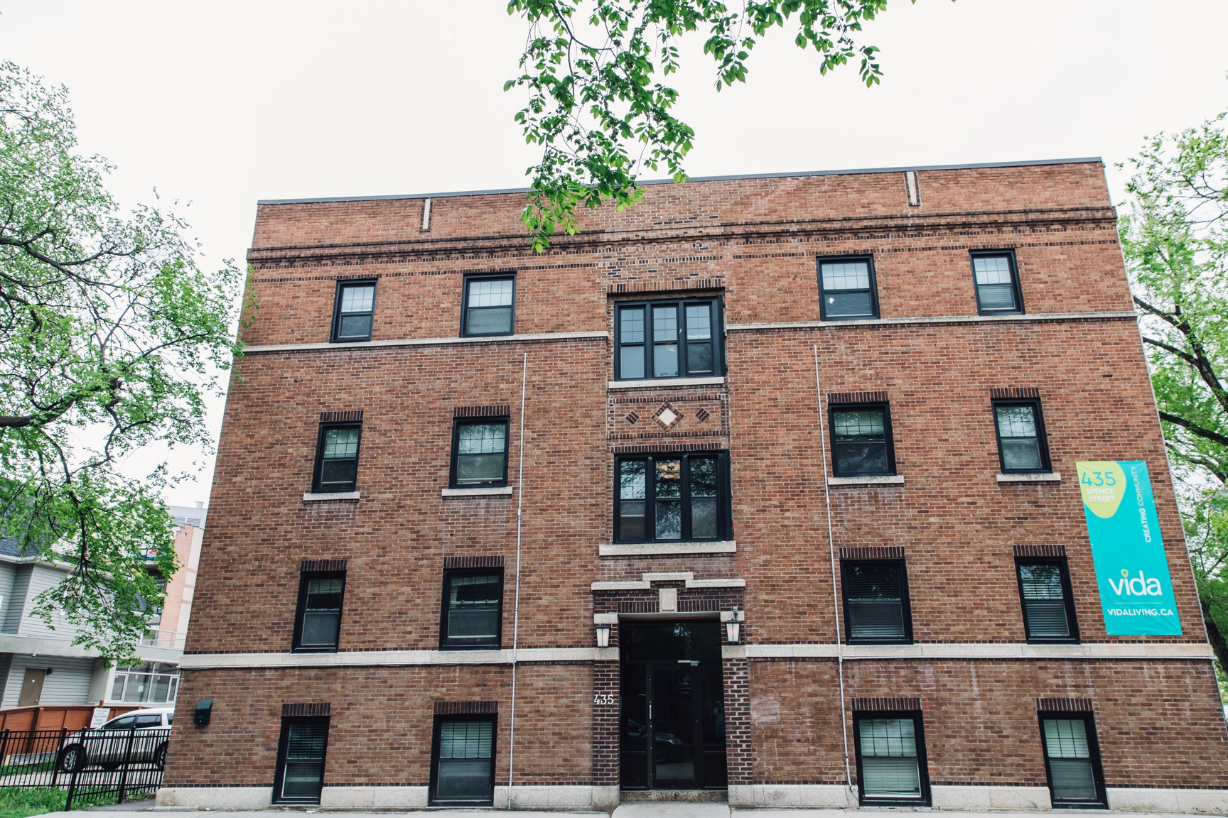 435 Spence Street