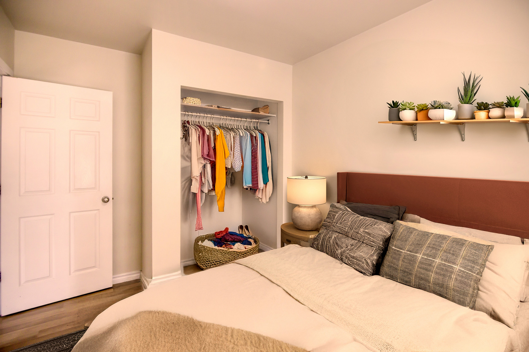 724 Wellington Avenue - Photo 6