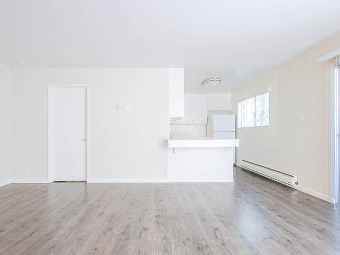 532-544 Forest Avenue