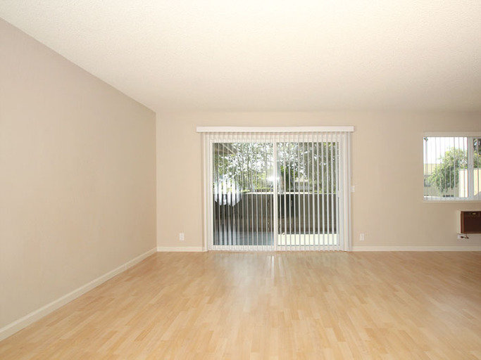 1256 Balboa Court