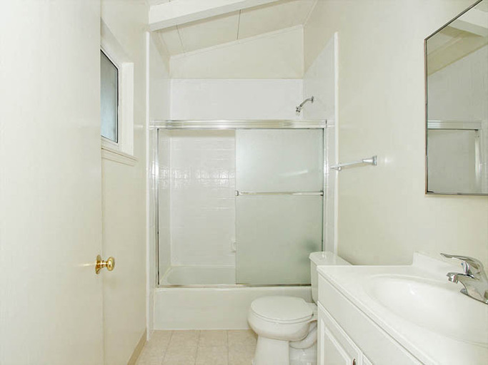 524 - 528 Kendall Ave