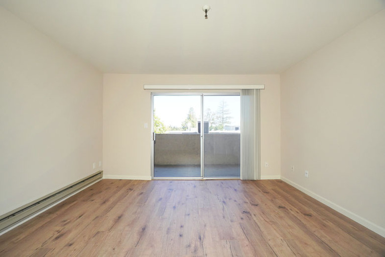 408 Grant Avenue