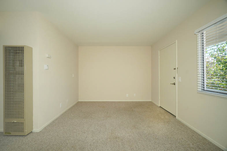 488 James Road