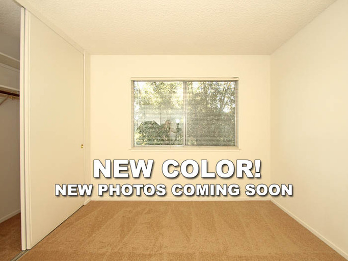 2700 Del Medio Court