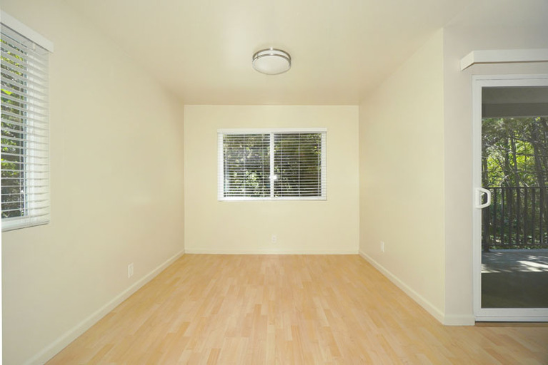 120 - 122 East Creek Drive