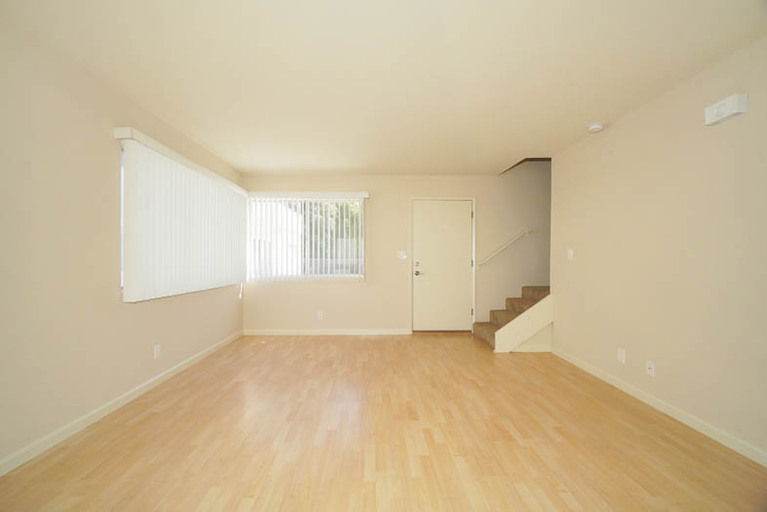 202 - 216 Ramona St. and 240 - 248 Hawthorne Ave.