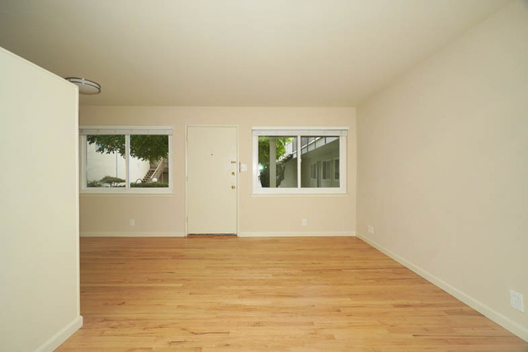 559 Matadero Avenue