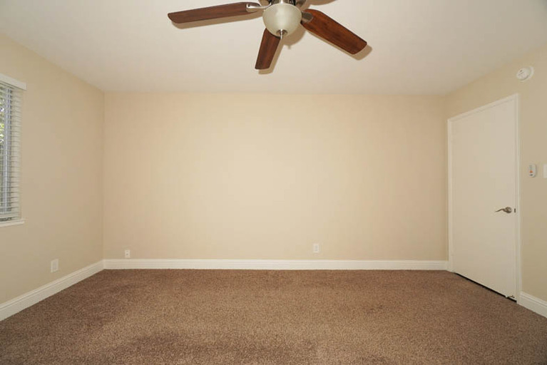 220 Palo Alto Avenue