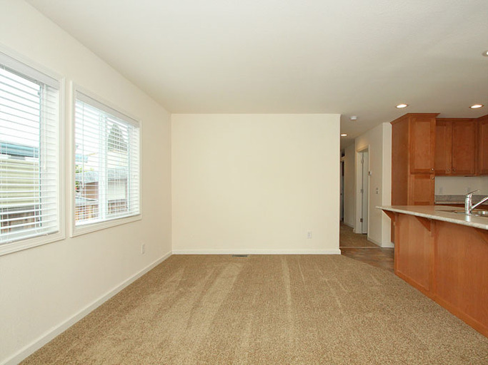 580 E. Ahwanee Avenue