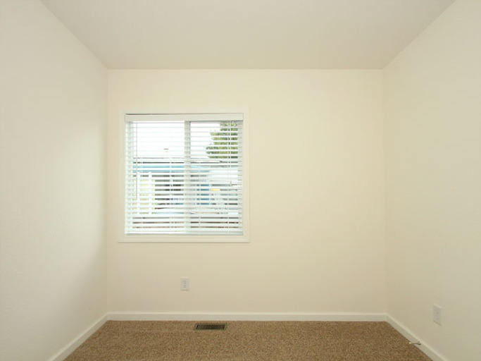 580 E. Ahwanee Avenue