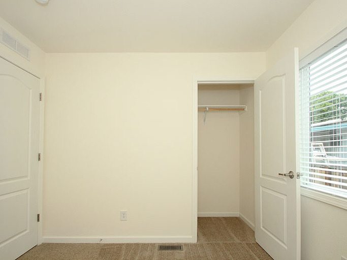 580 E. Ahwanee Avenue