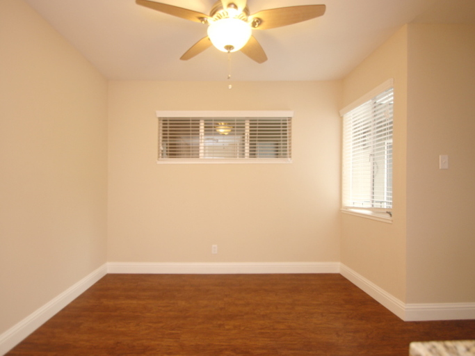 220 Palo Alto Avenue