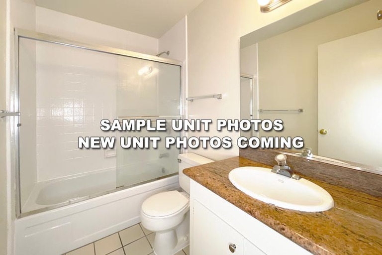 2700 Del Medio Court