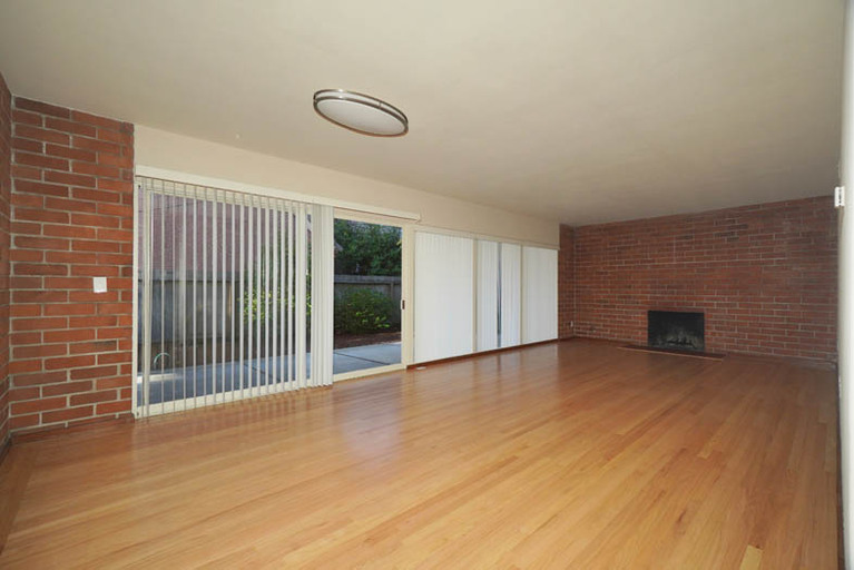 421 - 425B Forest Ave