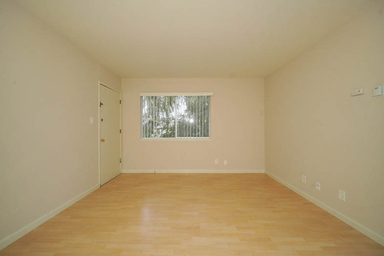 330 - 350 Curtner Avenue