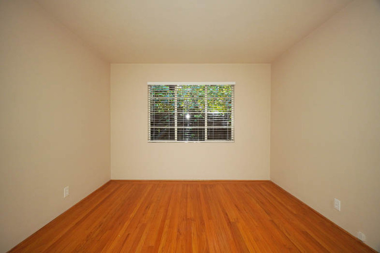 1502-1514 Madrono Ave