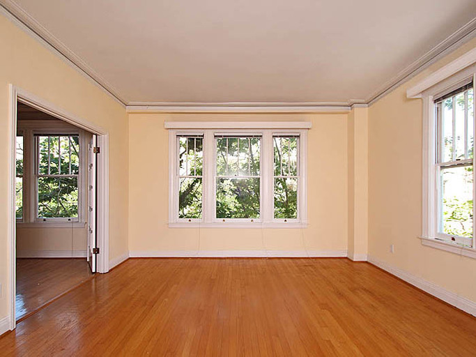 360 Forest Avenue